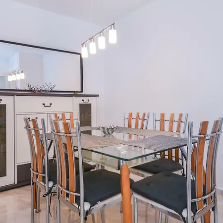 Apartamento Simplisico - Two Bedroom Stylish In Central Lozenec Area Sofía